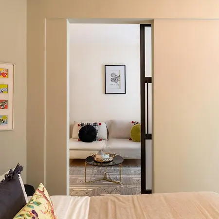 Phaedrus Living: Modern Flat Kypseli Apartment Athens