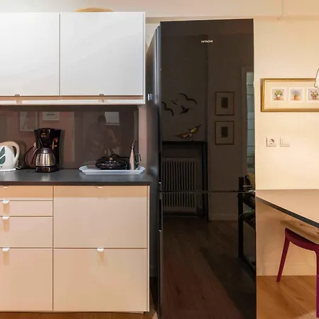 Apartment Phaedrus Living: Modern Flat Kypseli